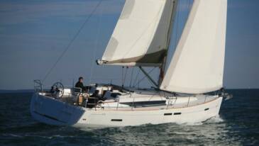 Sun Odyssey 439